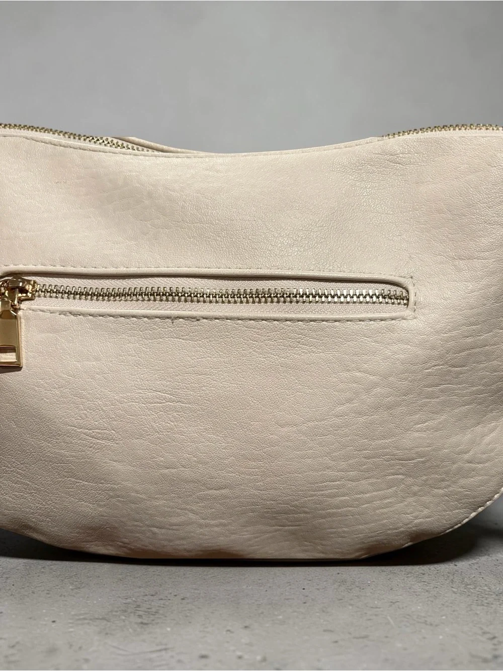 Antik Kraft Noelia Slouchy Hobo Leather Shoulder Crossbody Bag in Bone